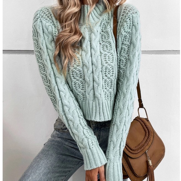 Cozy Mint Mock Neck Chunky Cable Knit Cropped Sweater Top - Picture 4 of 8